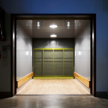 freight-elevator-with-sliding-door