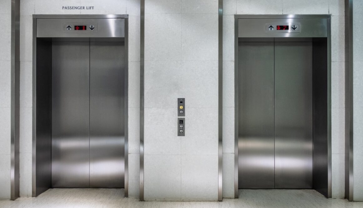 elevator safety regulation in dubai